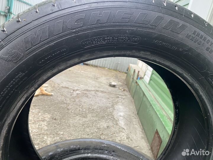 Achilles 122 235/55 R18 99V