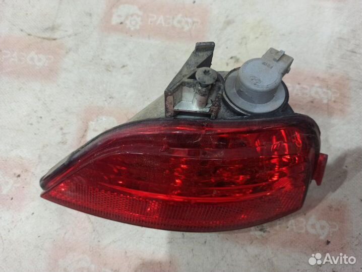 Фонарь противотуманный задний левый Renault Duster