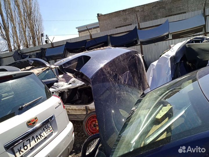 Крышка багажника.Volkswagen Passat B7.Седан