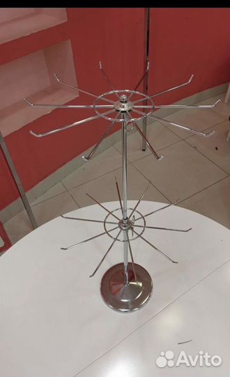 Держатель для перчаток и зонтов