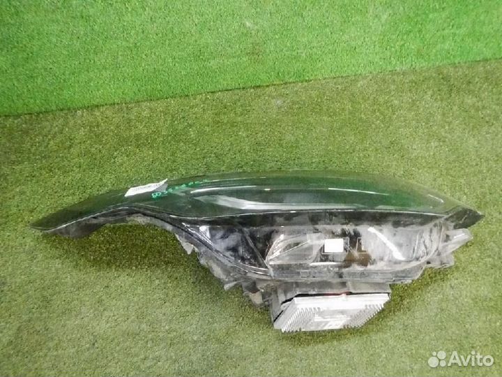 Фара правая Land Rover Discovery V