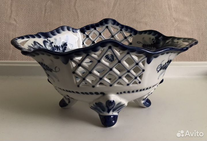 Ваза для фруктов Гжель