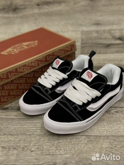 Vans Knu Skool