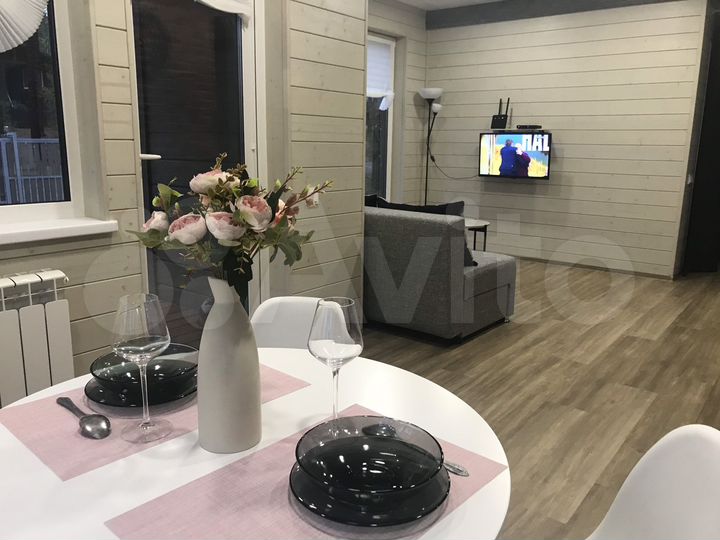 Дом 58 м² на участке 6 сот.