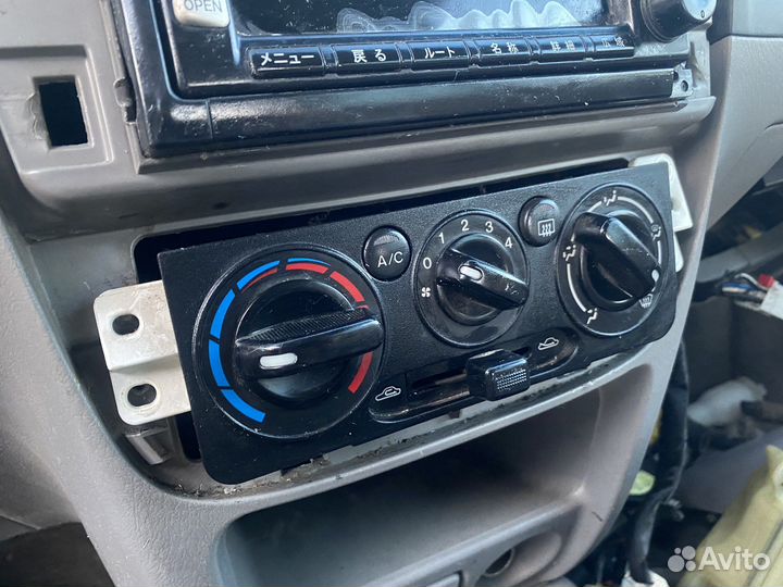 Блок управления печкой Mazda Demio DW 2000г.в