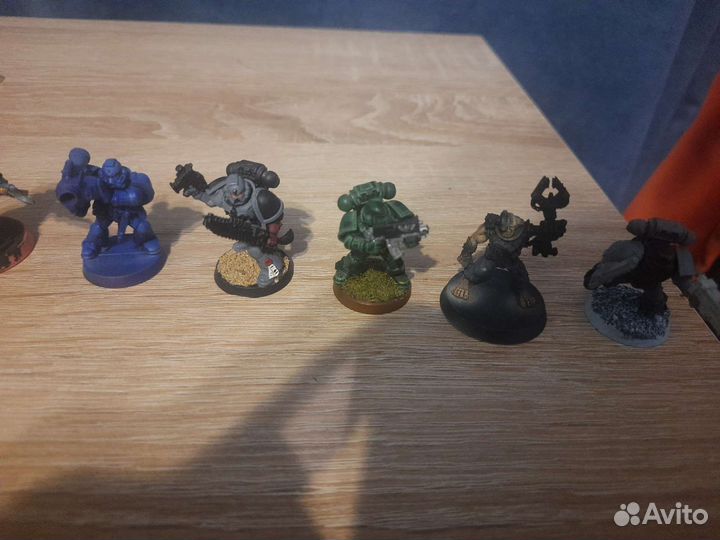 Warhammer 40000 миниатюры космадисанты