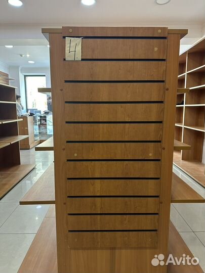 Полки витрины