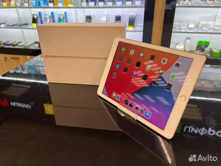 Планшет Apple iPad Pro 9,7”/Gold/с симкой