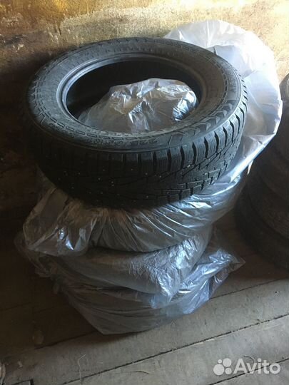 Nokian Tyres Hakkapeliitta 7 SUV 225/65 R17 106
