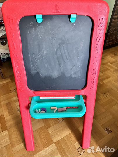 Доска для ребенка мольберт