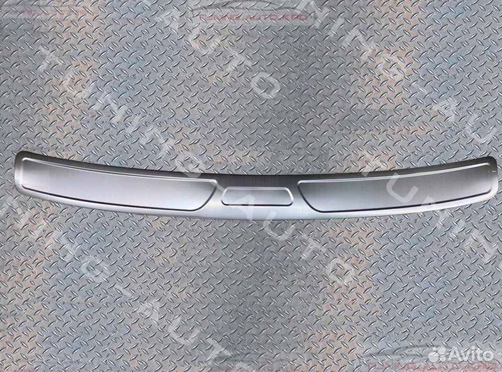 Накладка бампера Toyota Harrier 30 Lexus 330