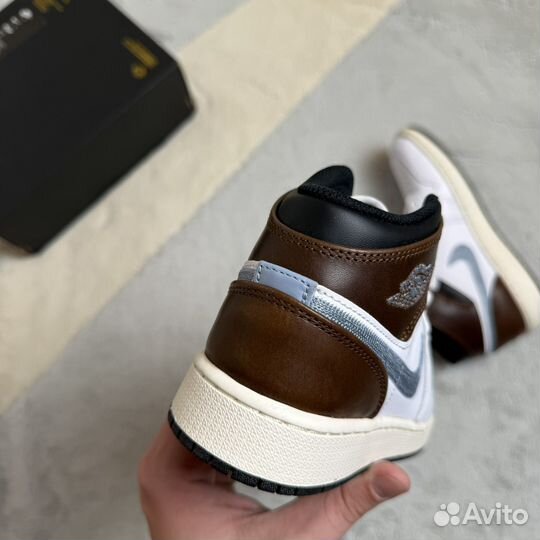 Jordan 1 Mid SE оригинал 37.5/39 EUR