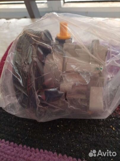 Насос гидроусилителя на Mercedes