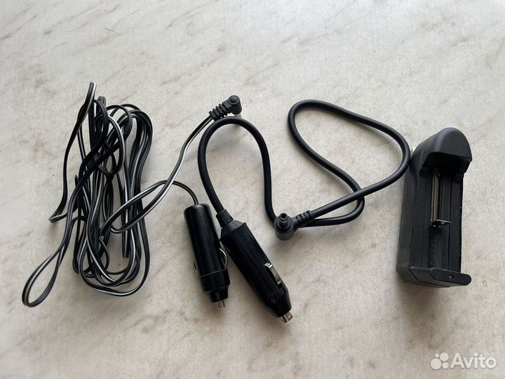 Сетевые кабели и блоки питания