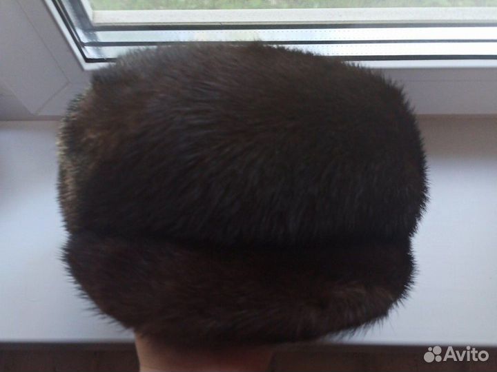 Женская шапка
