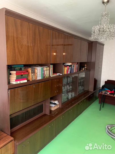 Стенка в гостиную