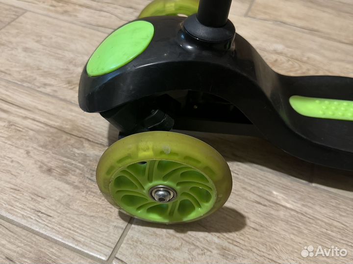 Самокат детский трехколесный scooter