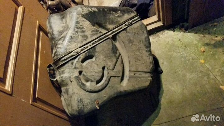 Бензобак Форд Фокус 1, 2,3 мазда 3