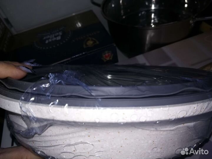 Сковорода с антипригарным покрытием