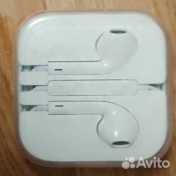 Гарнитура Apple