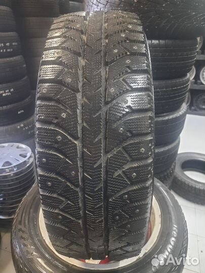 Bridgestone Ice Cruiser 7000 215/65 R16