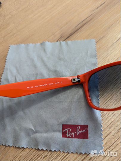 Солнцезащитные очки Ray-Ban New Wayfarer RB 2132