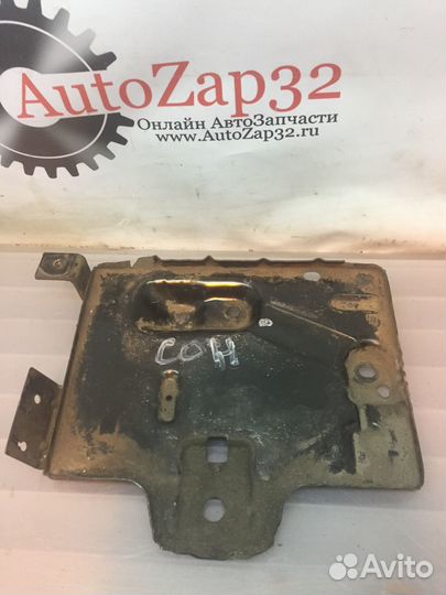 Площадка АКБ Hyundai Sonata 5