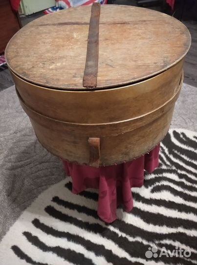 Антикварная шляпная коробка, деревянная