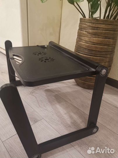 Охлаждающая подставка для ноутбука