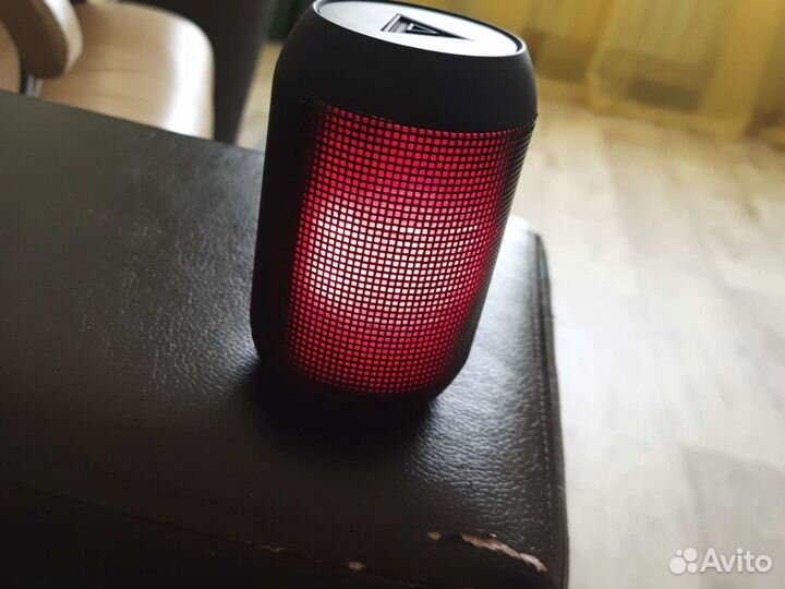 Портативная колонка