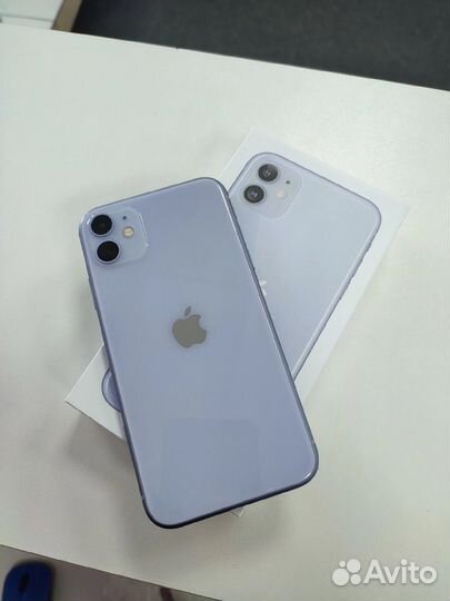 Телефон iPhone 11 уместен торг