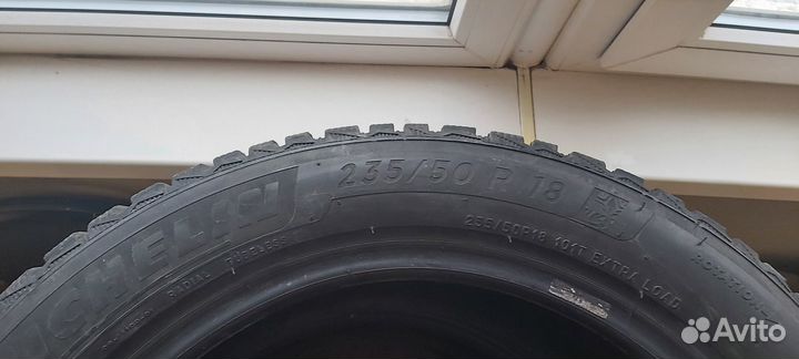 Michelin X-Ice North 4 235/50 R18