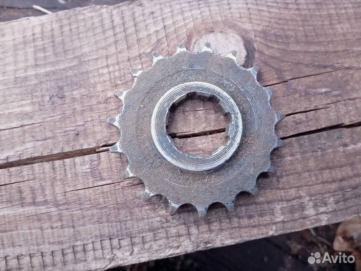 Запчасти на Иж юпитер 5