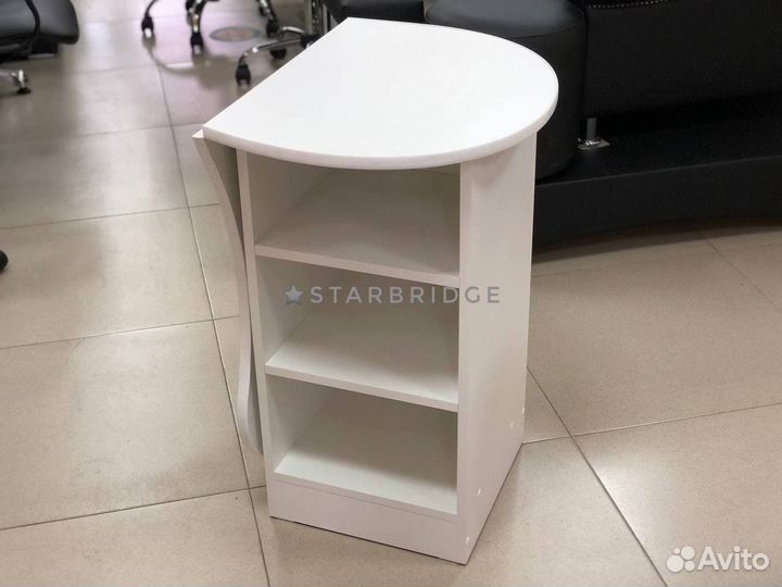 Стол маникюрный складной