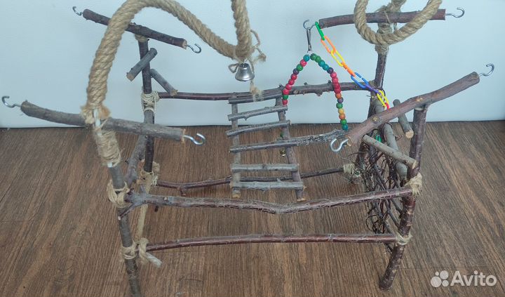 Игровая площадка для волнистых попугаев