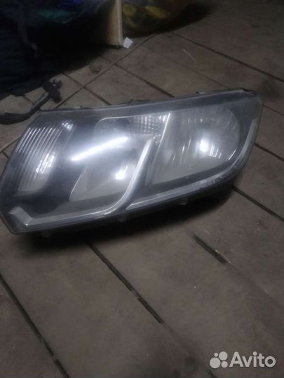Фара левая renault logan 2
