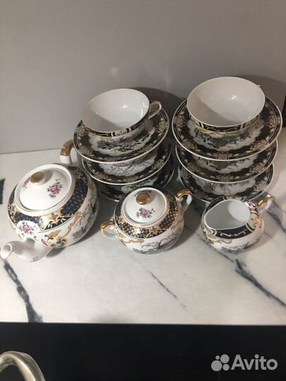 Чайный сервис с павлинами