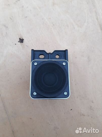 Динамик передний консоли Кия Соренто 4 MQ