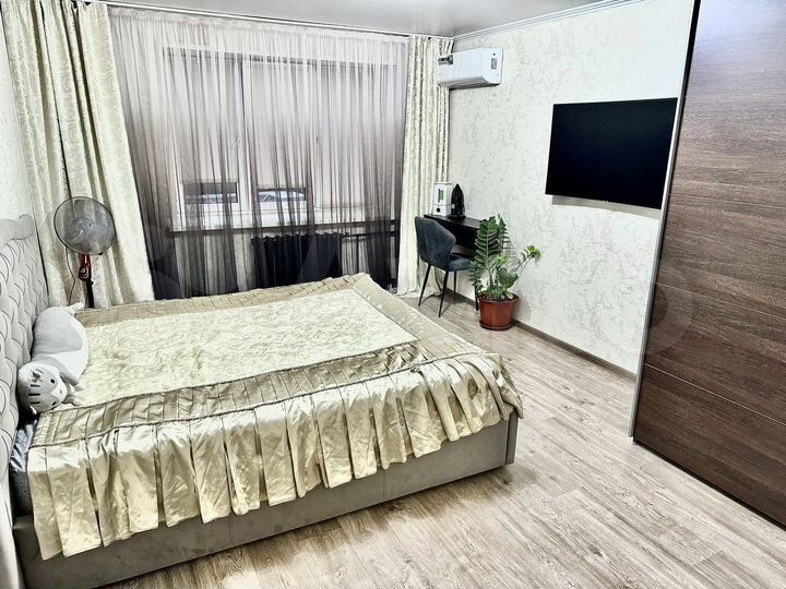 2-к. квартира, 64 м², 2/5 эт.