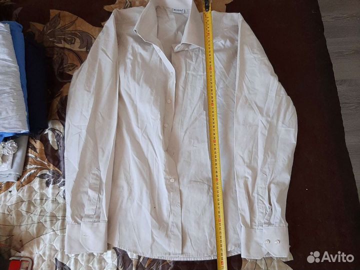 Рубашки, пиджак, брюки, кофта
