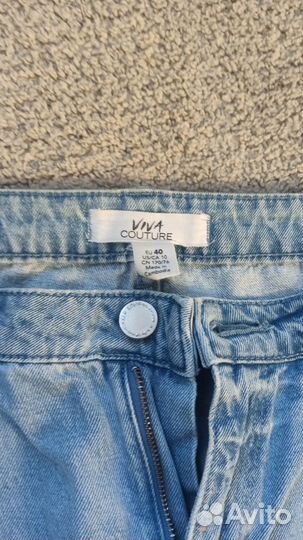 Продам джинсы голубые летние с защипами