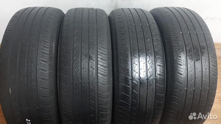 Dunlop Grandtrek ST30 225/65 R17