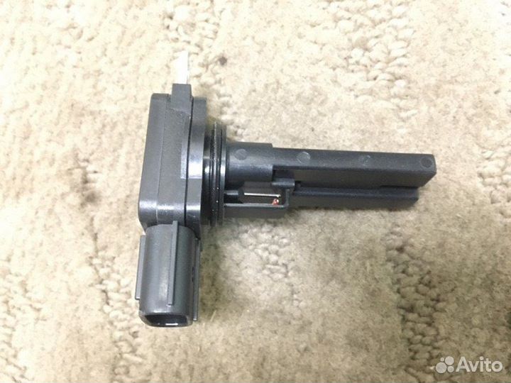 Расходомер воздуха 2.4 2azfe Toyota Camry 40 V40