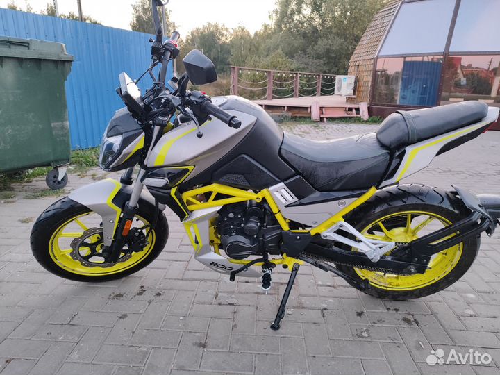 Мотоцикл Nitro 2 200