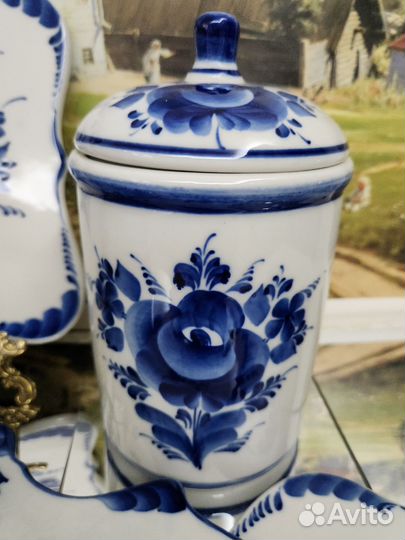 Доска сырная. Банка для сыпучих