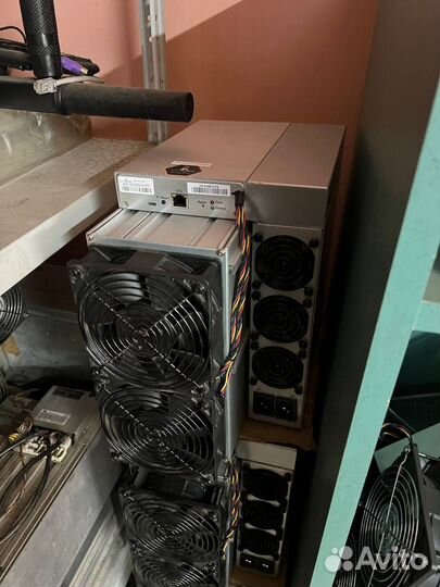 Asic майнер Bitmain Antminer S19 Kpro 115T