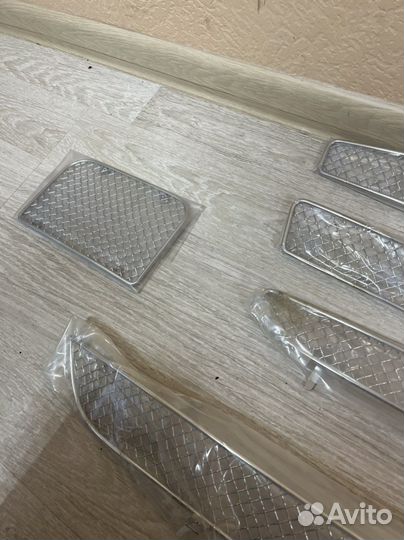 Накладки решётки Hyundai Santa Fe 2