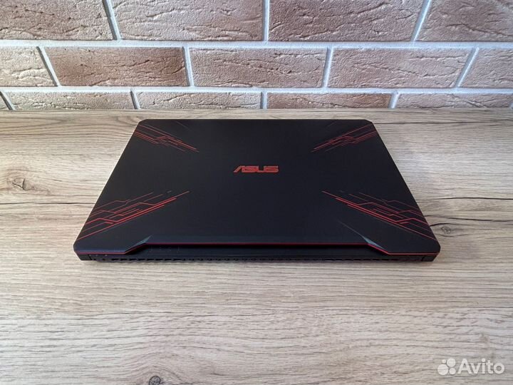 Геймерский ноутбук asus TUF gaming (FX504GD-E41032