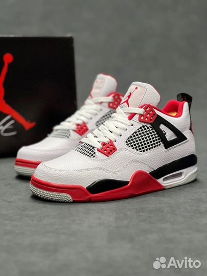 Nike Air Jordan 4 Retro Fire Red