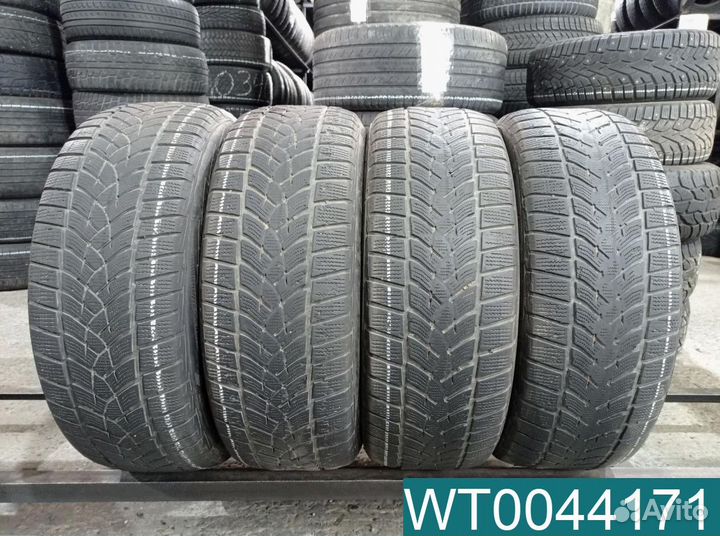 Goodyear UltraGrip Performance 235/55 R19 95T
